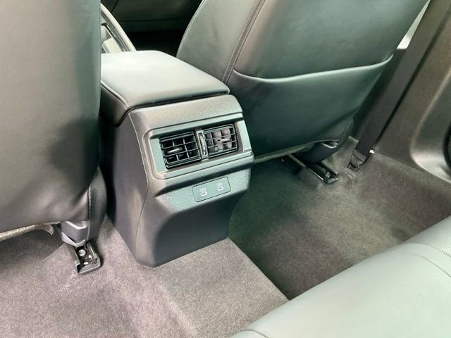 Used 2023 Honda Accord Touring image 11