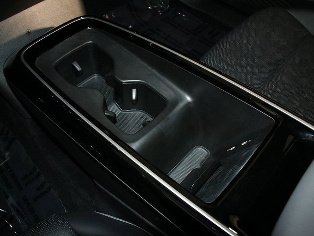 Used 2023 Volkswagen ID.4 Pro S image 21