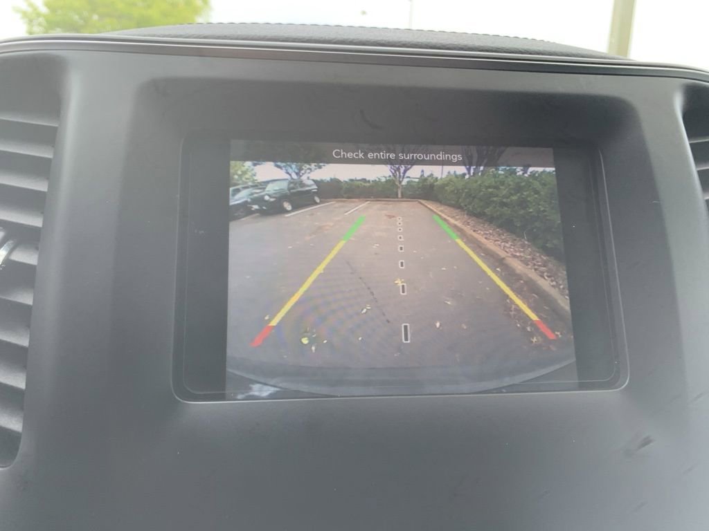 Used 2019 Jeep Cherokee Latitude Plus image 18