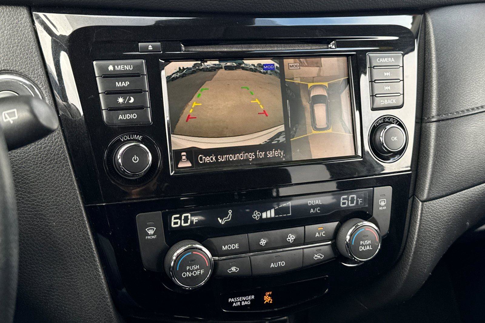 Used 2020 Nissan Rogue SV w/ Sun & Sound Touring Package AWD/4WD image 23