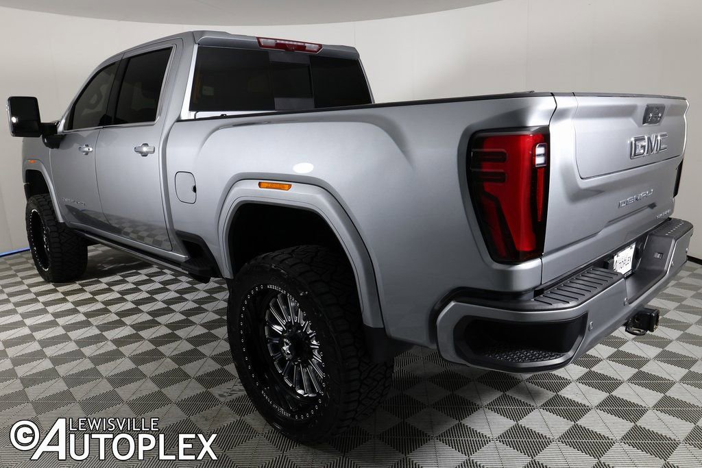 Used 2024 GMC Sierra 2500 Denali Ultimate image 13