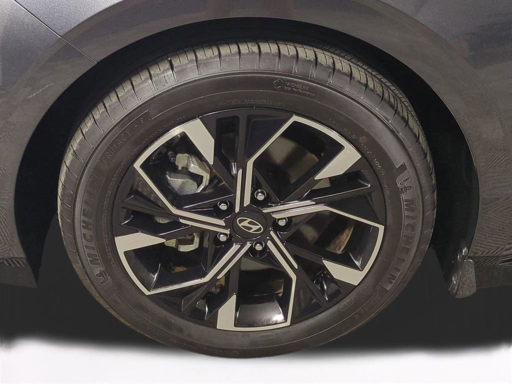 Used 2024 Hyundai Sonata SEL FWD image 11