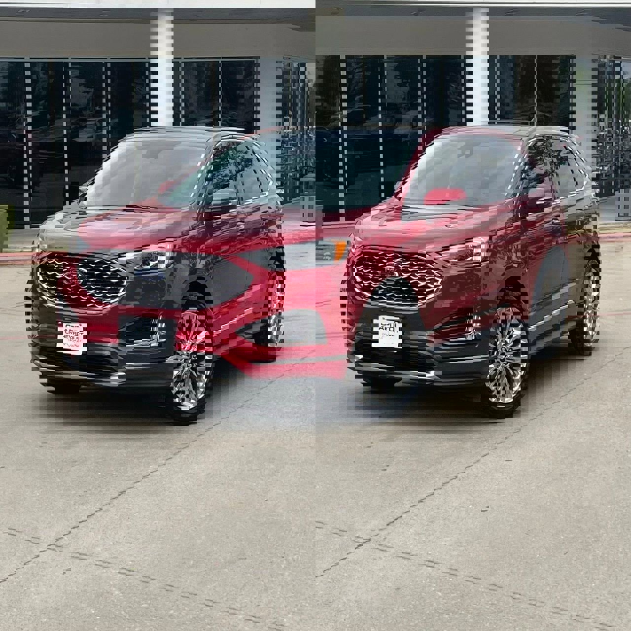 Used 2022 Ford Edge Titanium w/ Equipment Group 301A image 9