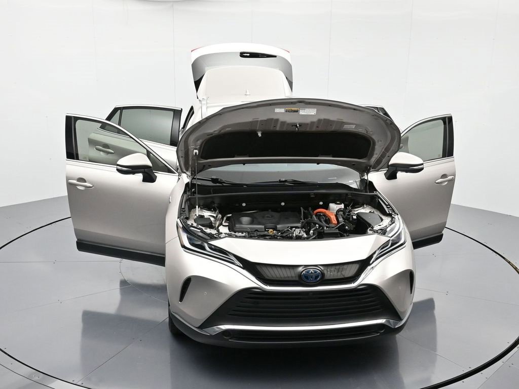 Used 2021 Toyota Venza Limited image 43