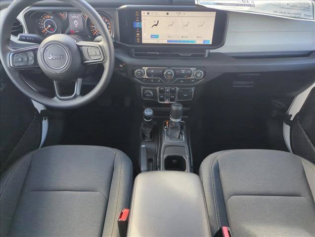 New 2026 Jeep Gladiator Sport AWD/4WD image 12