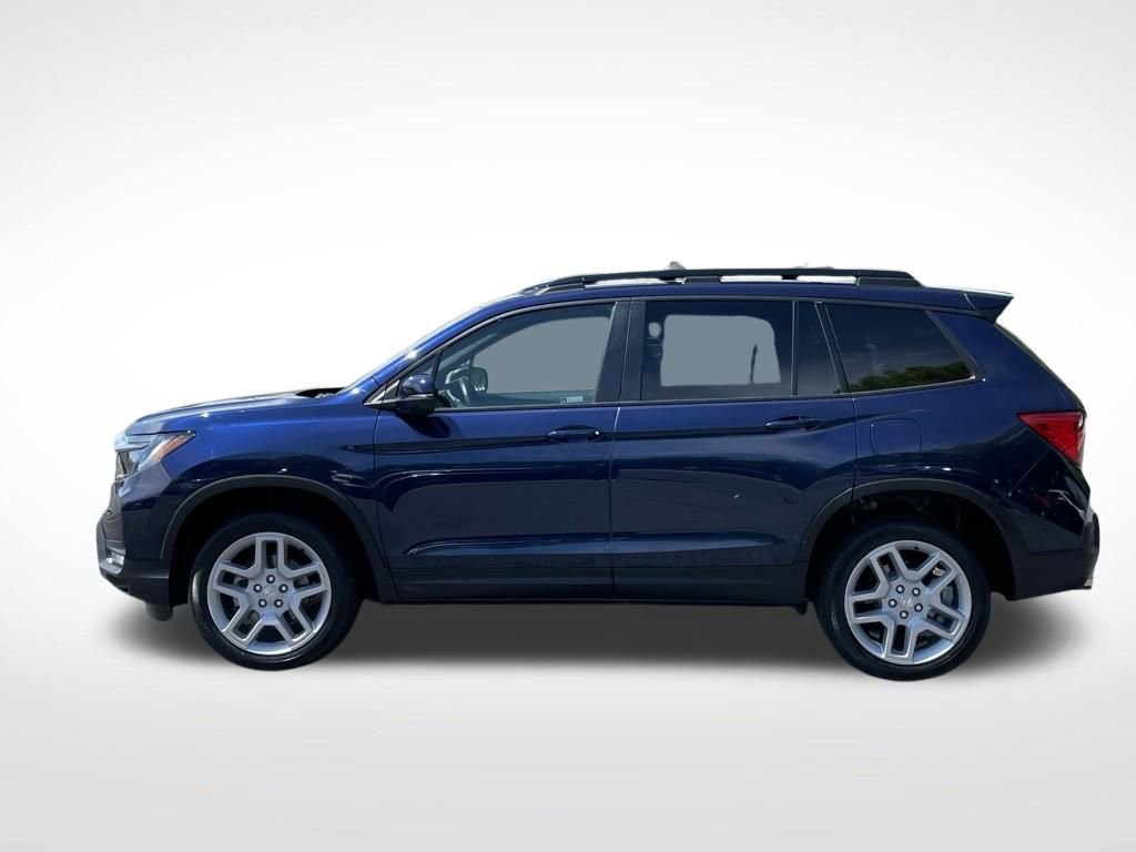 Certified 2024 Honda Passport EX-L image 2