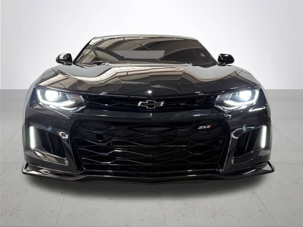 Used 2020 Chevrolet Camaro ZL1 image 4