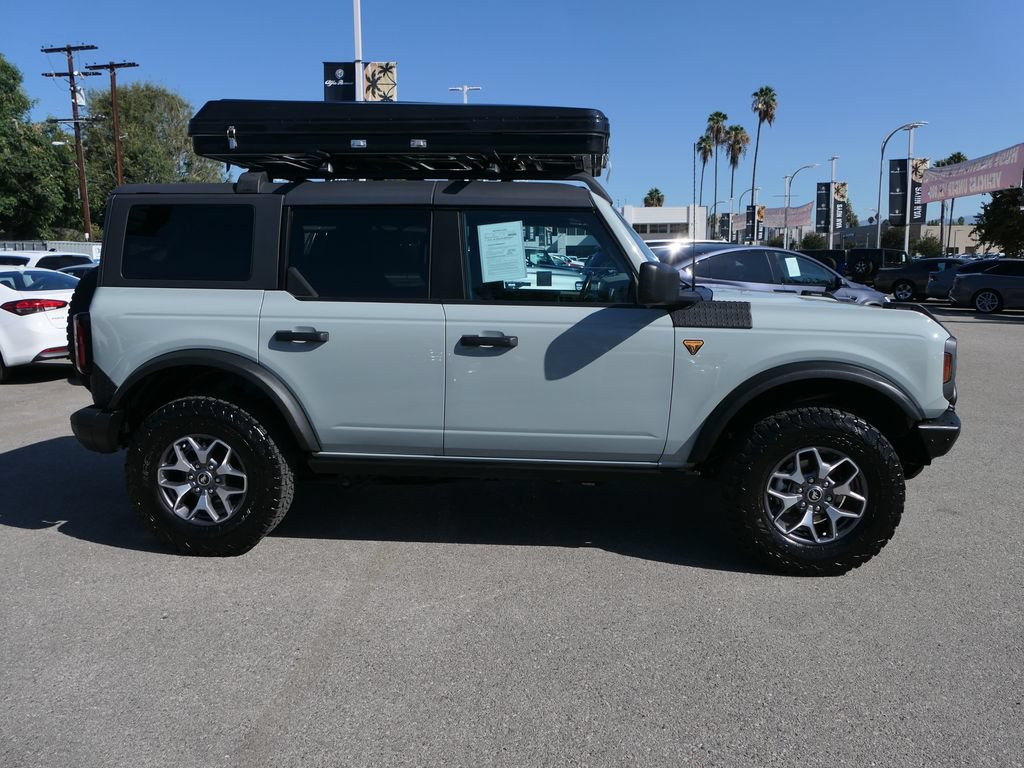 Used 2022 Ford Bronco Badlands AWD/4WD image 2