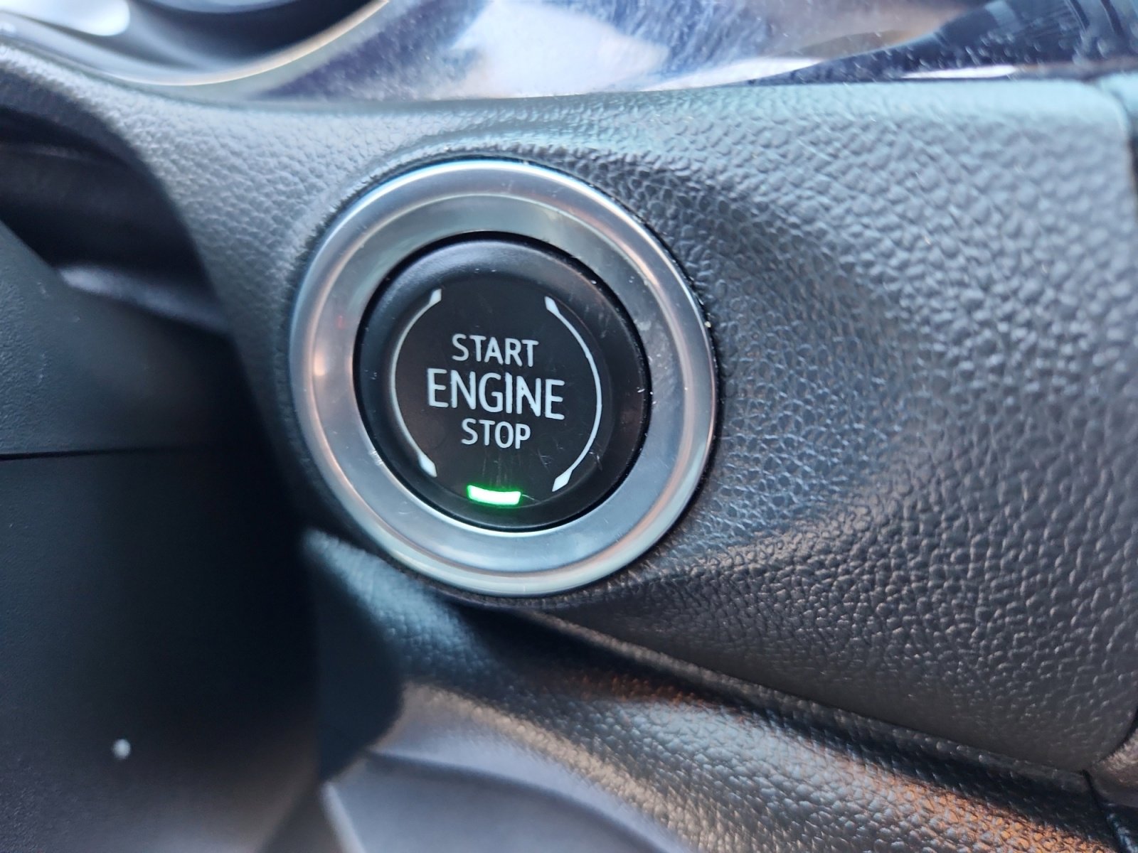 Used 2021 Buick Encore GX Essence image 30