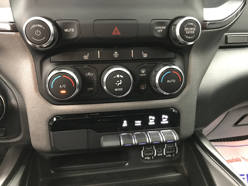 Used 2023 RAM 1500 Big Horn AWD/4WD image 17