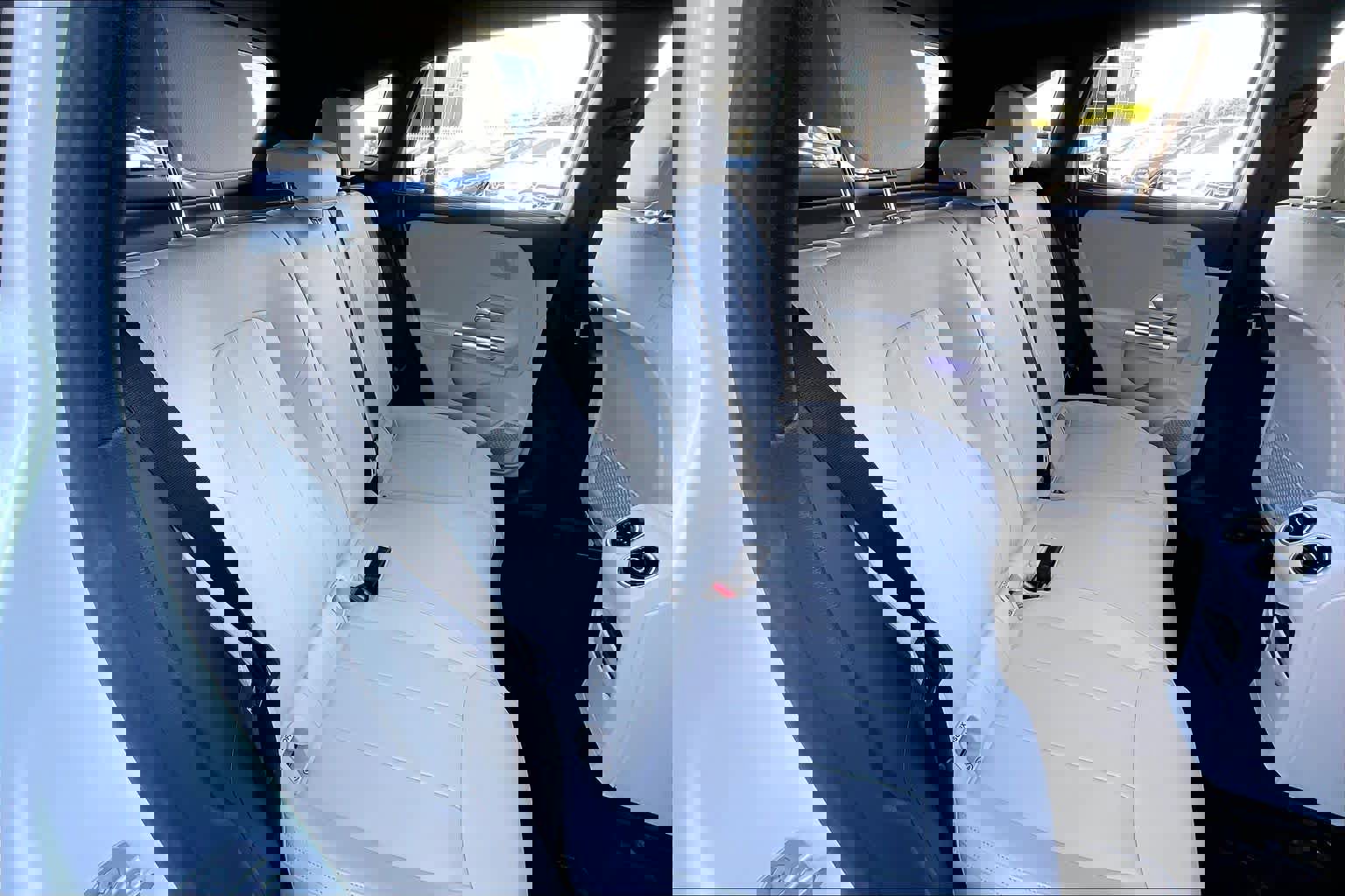 Used 2025 Mercedes-Benz GLA 250 image 19