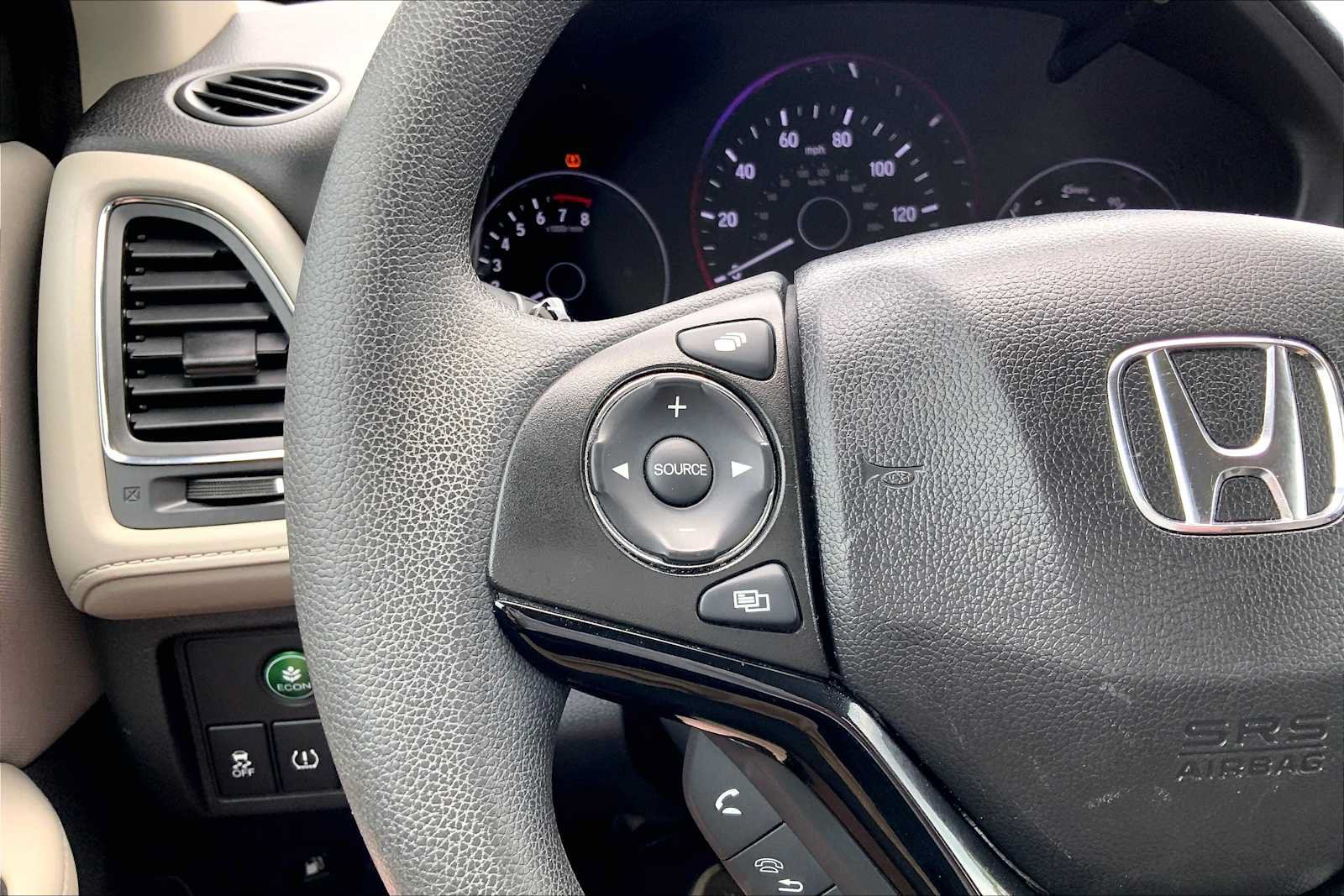 Used 2017 Honda HR-V EX image 24