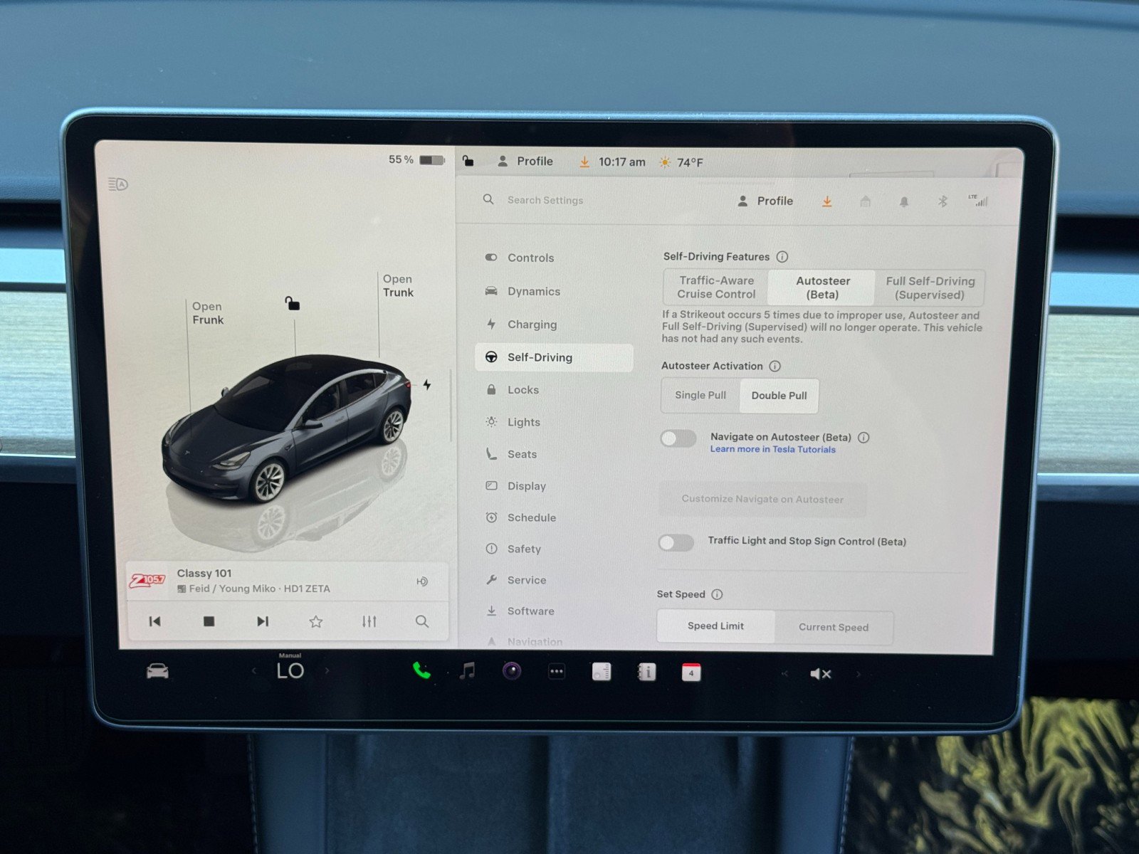 Used 2023 Tesla Model 3 Standard Range RWD image 24