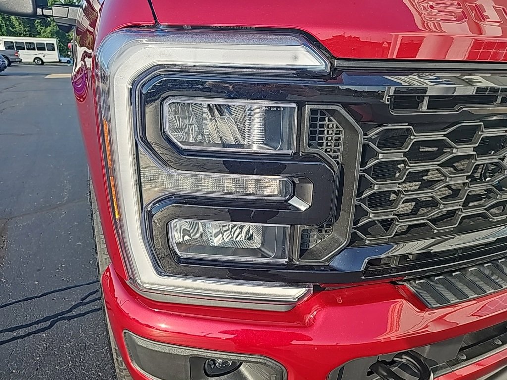 New 2025 Ford F250 Lariat w/ Lariat Ultimate Package image 7