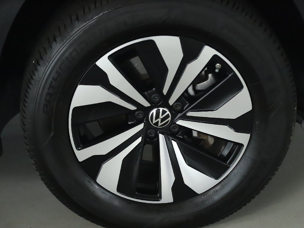 Used 2024 Volkswagen Atlas SE AWD/4WD image 10