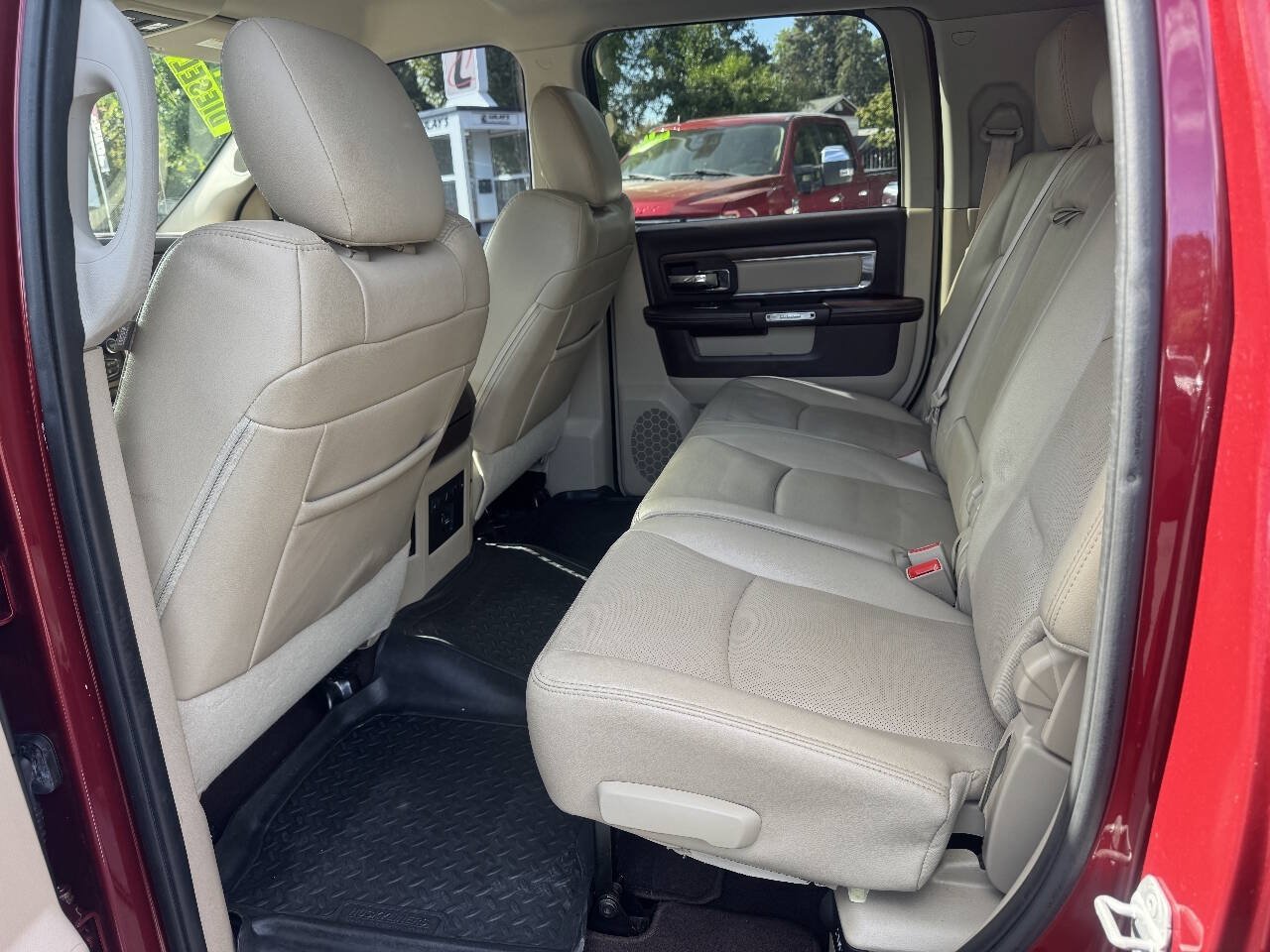 Used 2014 RAM 2500 Laramie w/ Cold Weather Group AWD/4WD image 11
