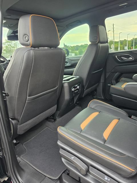 Used 2024 GMC Yukon XL AT4 w/ AT4 Premium Plus Package AWD/4WD image 21