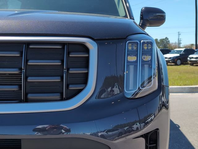 Used 2025 Kia Telluride S image 12