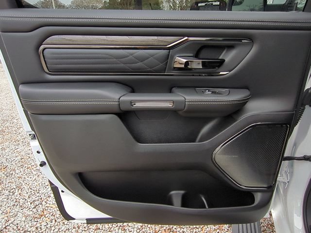 New 2026 RAM 1500 Limited AWD/4WD image 32