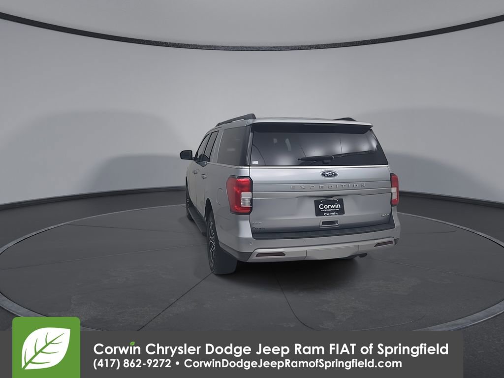 Used 2024 Ford Expedition Max XLT image 12