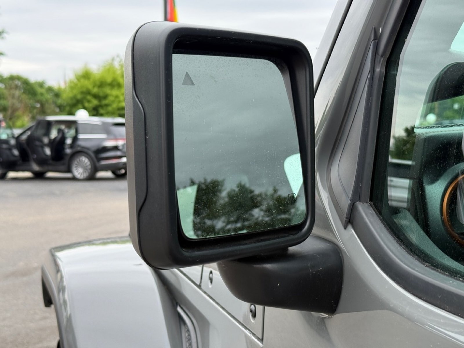 Used 2021 Jeep Gladiator Mojave w/ Uconnect 4C Nav & Sound Group AWD/4WD image 36