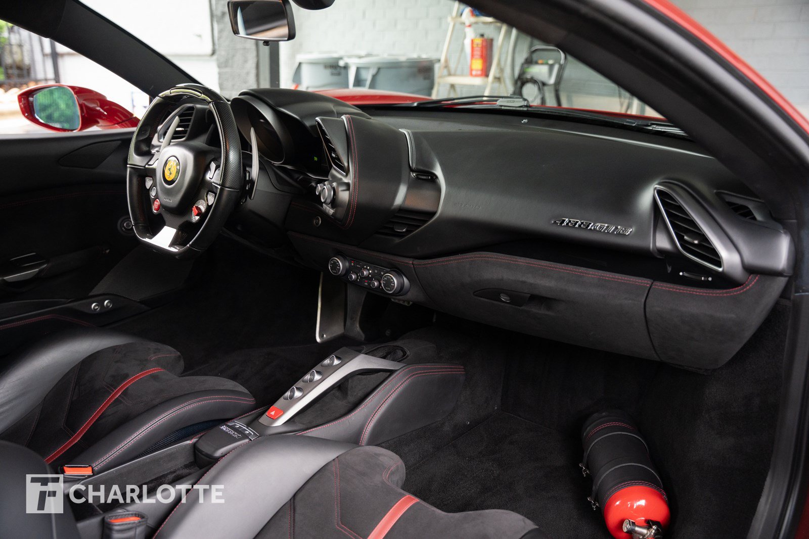 Used 2017 Ferrari 488 GTB RWD image 34