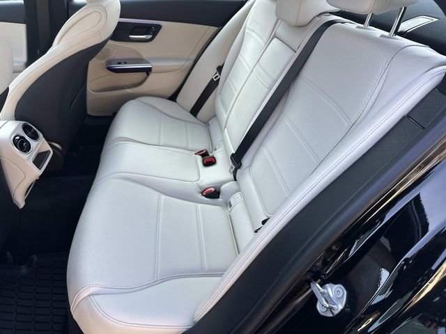 Certified 2023 Mercedes-Benz C 300 4MATIC Sedan image 11