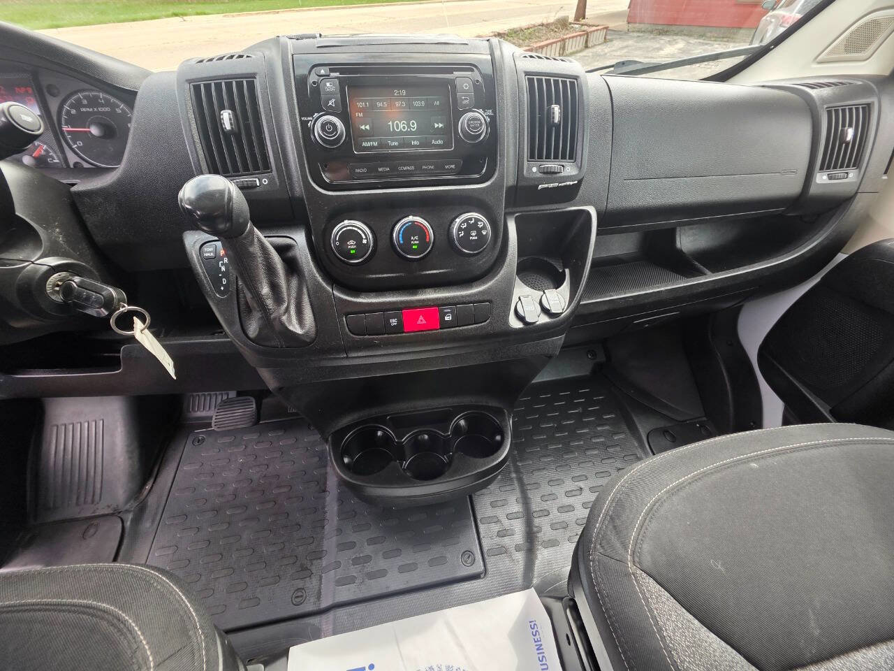 Used 2016 RAM ProMaster 1500 w/ Interior Convenience Group FWD image 16