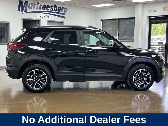 Used 2025 Chevrolet TrailBlazer LT FWD image 4