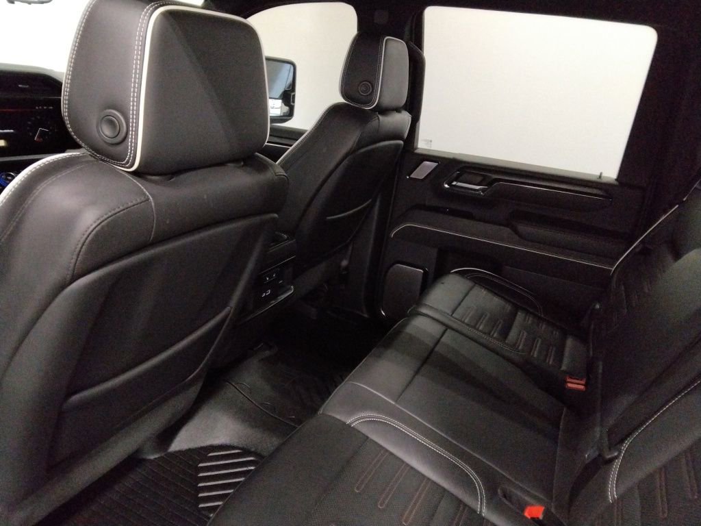 Used 2024 GMC Sierra 2500 AT4X w/ AT4X AEV Edition image 34