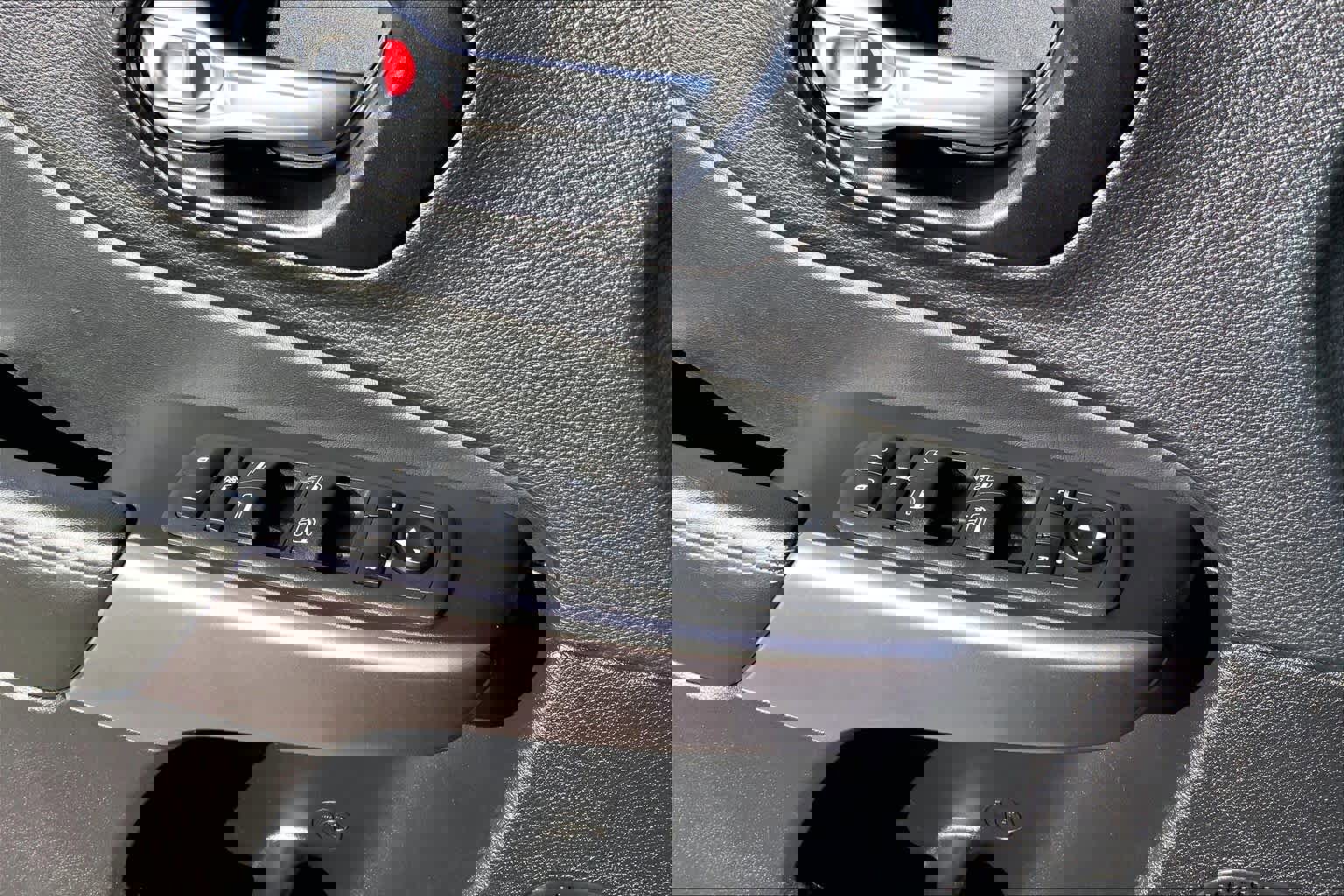 Used 2022 Jeep Cherokee Latitude Lux image 32