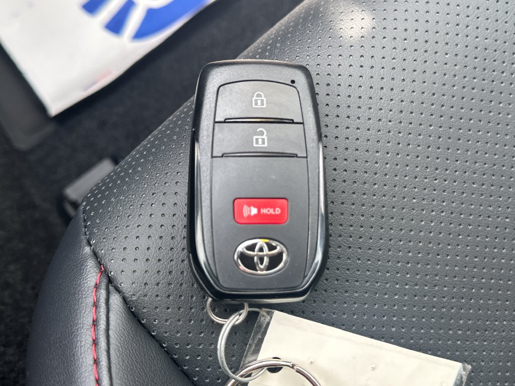 New 2026 Toyota Prius Plug-In Hybrid FWD image 27