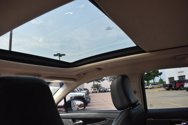 Used 2022 Lincoln Nautilus Reserve FWD image 17