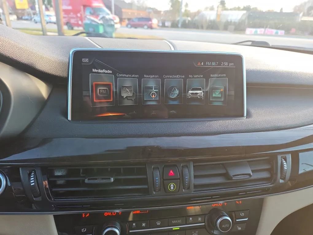 Used 2017 BMW X5 xDrive35i image 10