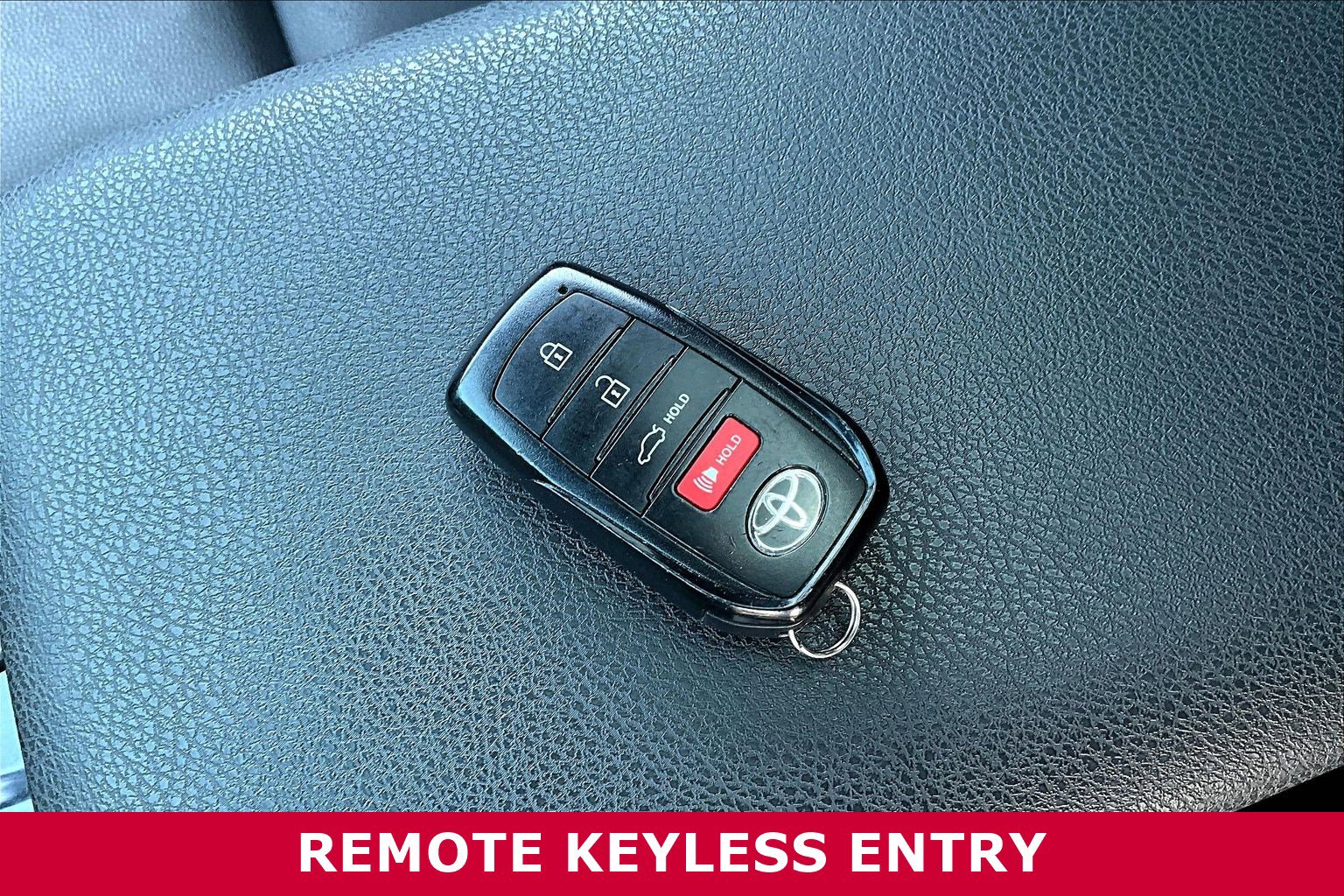 Used 2025 Toyota Camry SE w/ Convenience Package AWD/4WD image 31