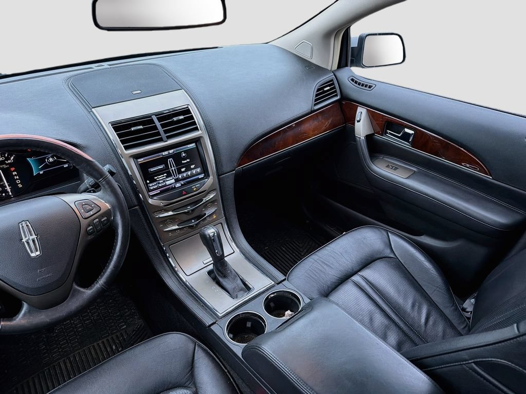 Used 2015 Lincoln MKX AWD w/ Equipment Group 102A image 26