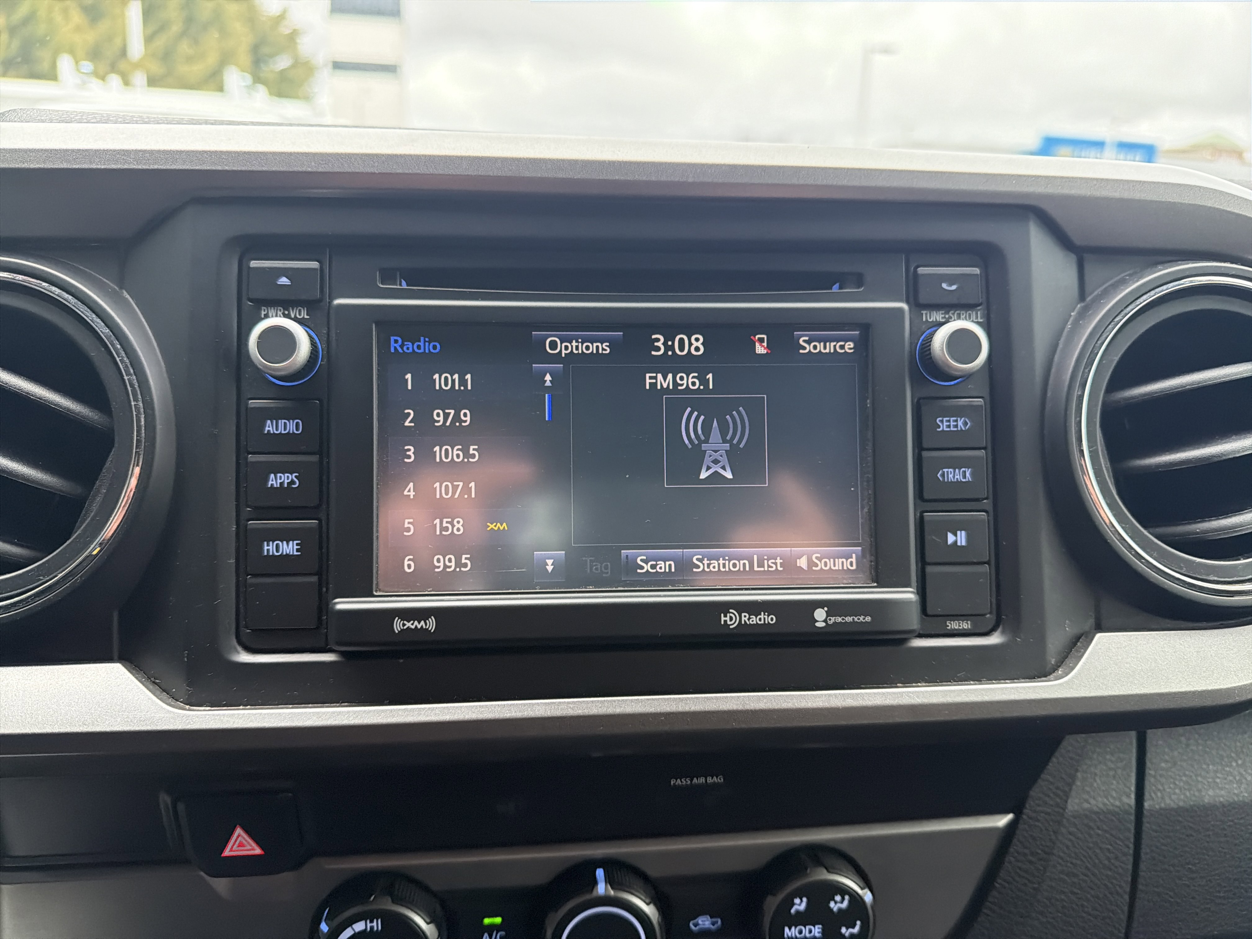 Used 2019 Toyota Tacoma SR5 image 23
