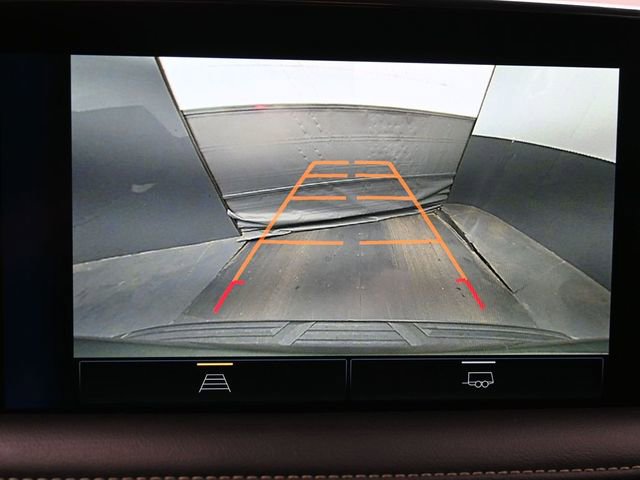 Used 2023 Chevrolet Suburban Premier image 33