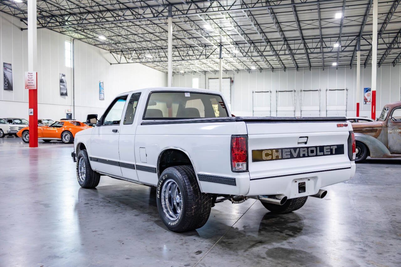 Used 1993 Chevrolet S10 Pickup 2WD Extended Cab image 5