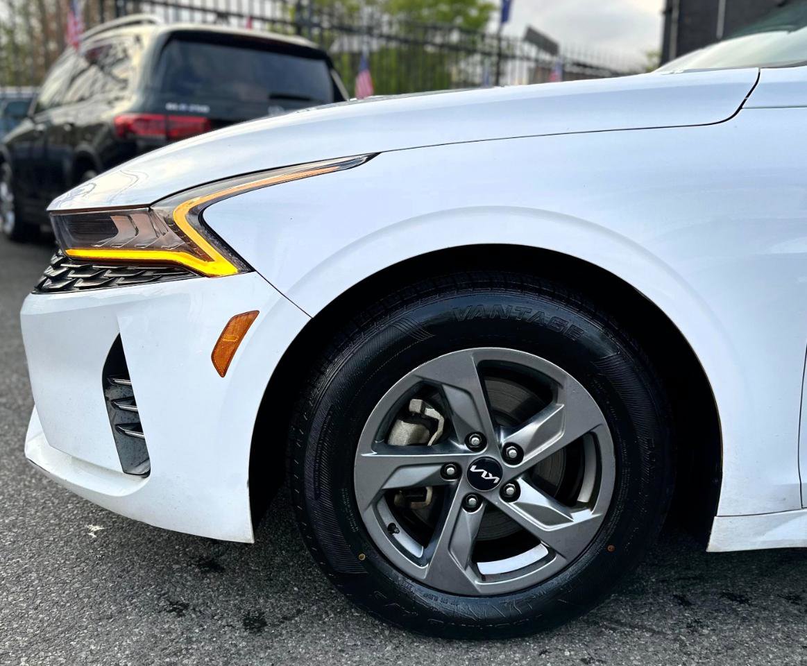 Used 2022 Kia K5 LXS FWD image 7