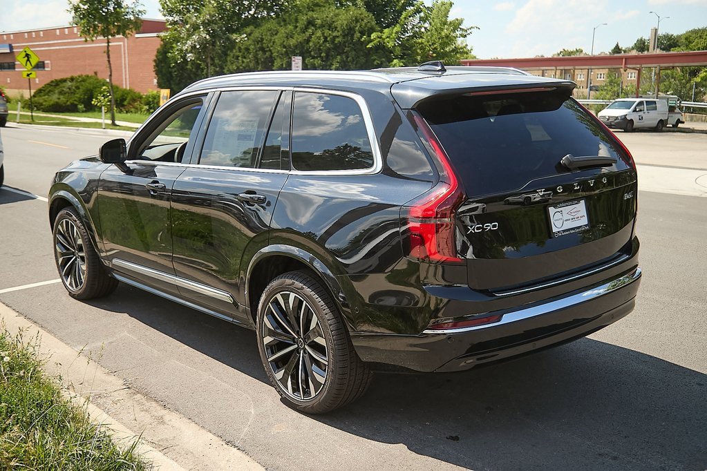 New 2025 Volvo XC90 B6 Plus w/ Protection Package image 7