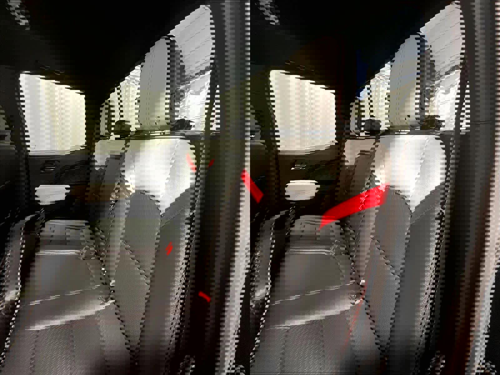 Used 2024 GMC Canyon AT4X image 15