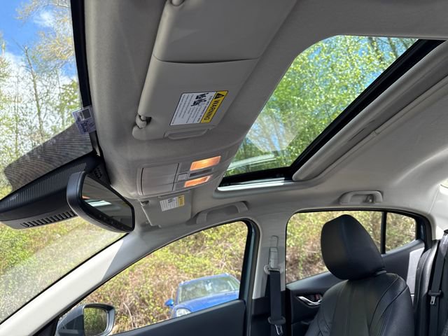 Used 2017 MAZDA MAZDA3 Grand Touring w/ Premium Equipment Package image 29