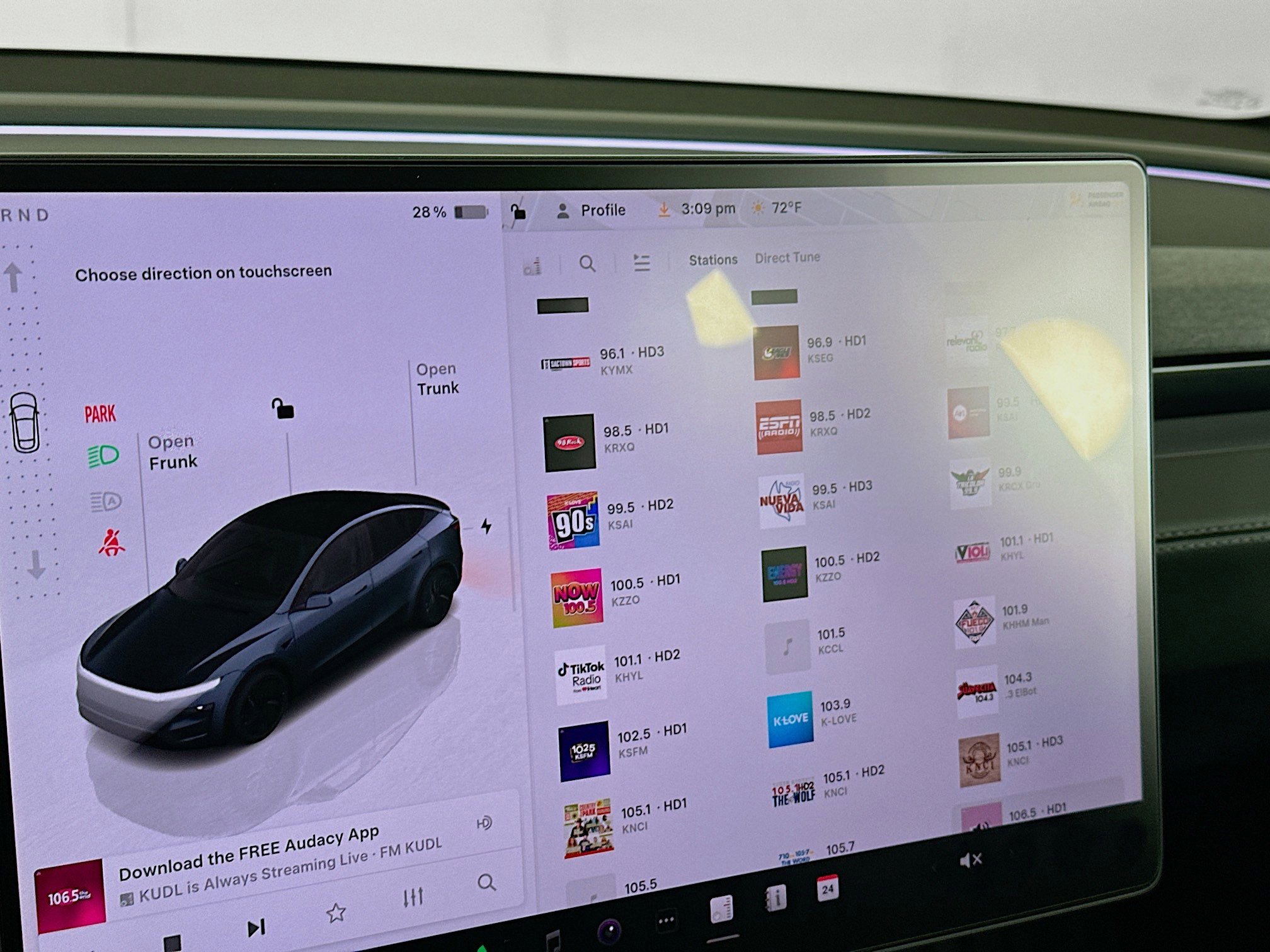 Used 2026 Tesla Model Y 2WD image 18