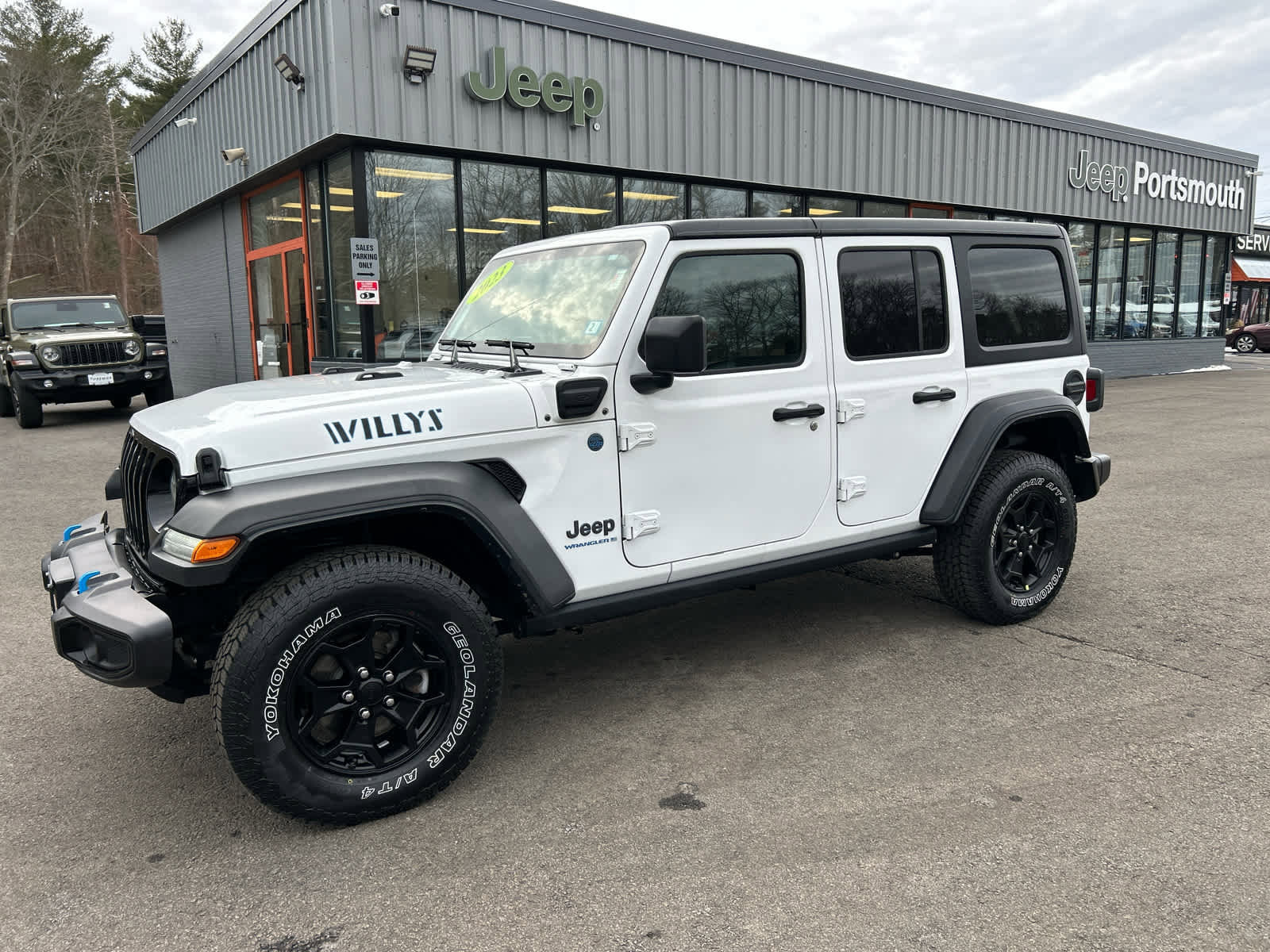 Used 2023 Jeep Wrangler Unlimited image 11