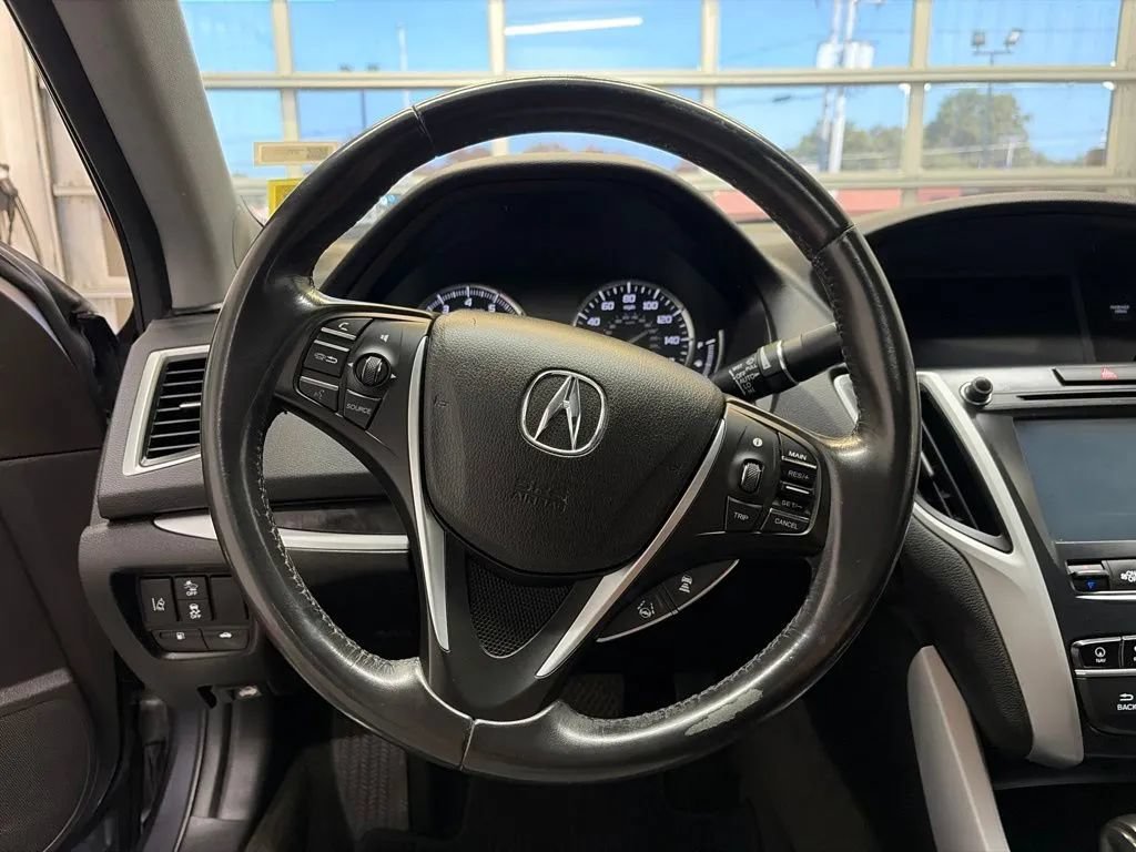 Used 2018 Acura TLX w/ Technology Package FWD image 22