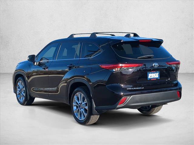 Used 2020 Toyota Highlander LE image 8