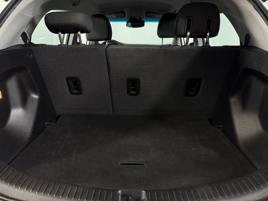 Used 2023 Chevrolet Bolt LT w/ Driver Confidence Package FWD image 26