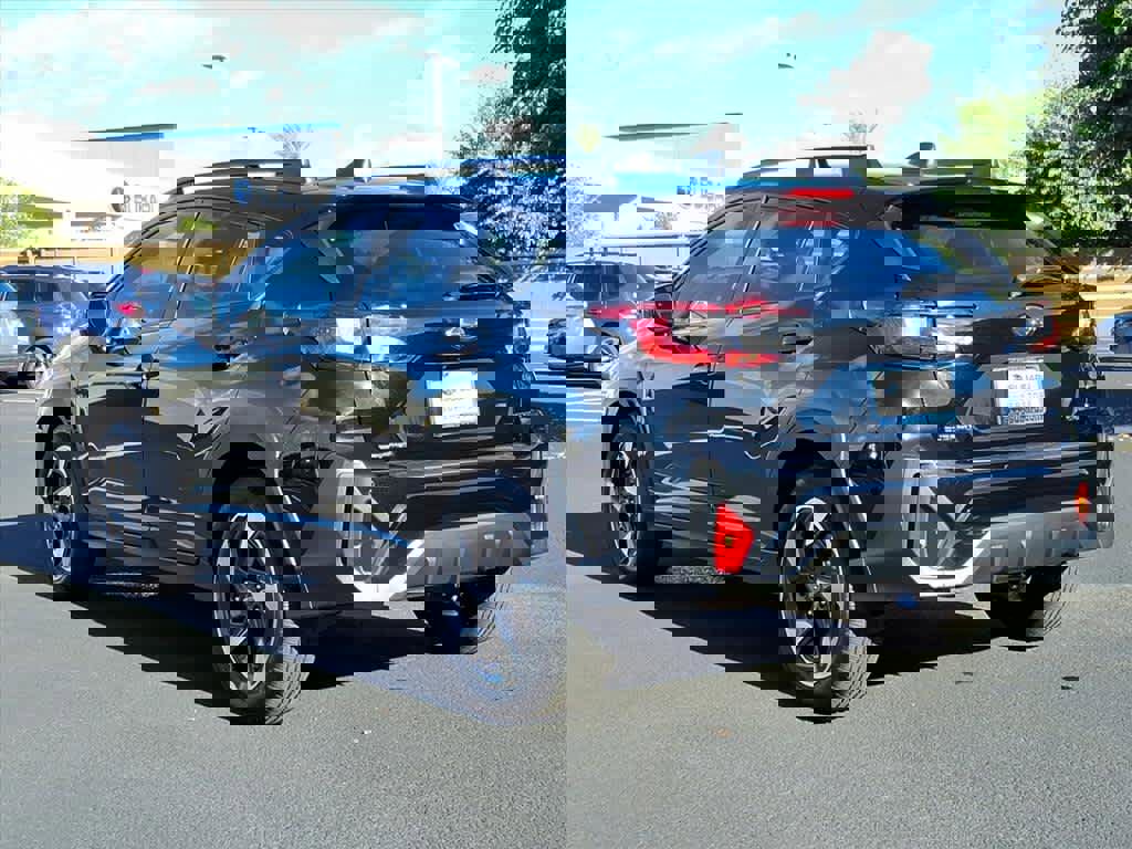 Certified 2025 Subaru Crosstrek 2.5i Limited w/ Popular Package #3A image 3