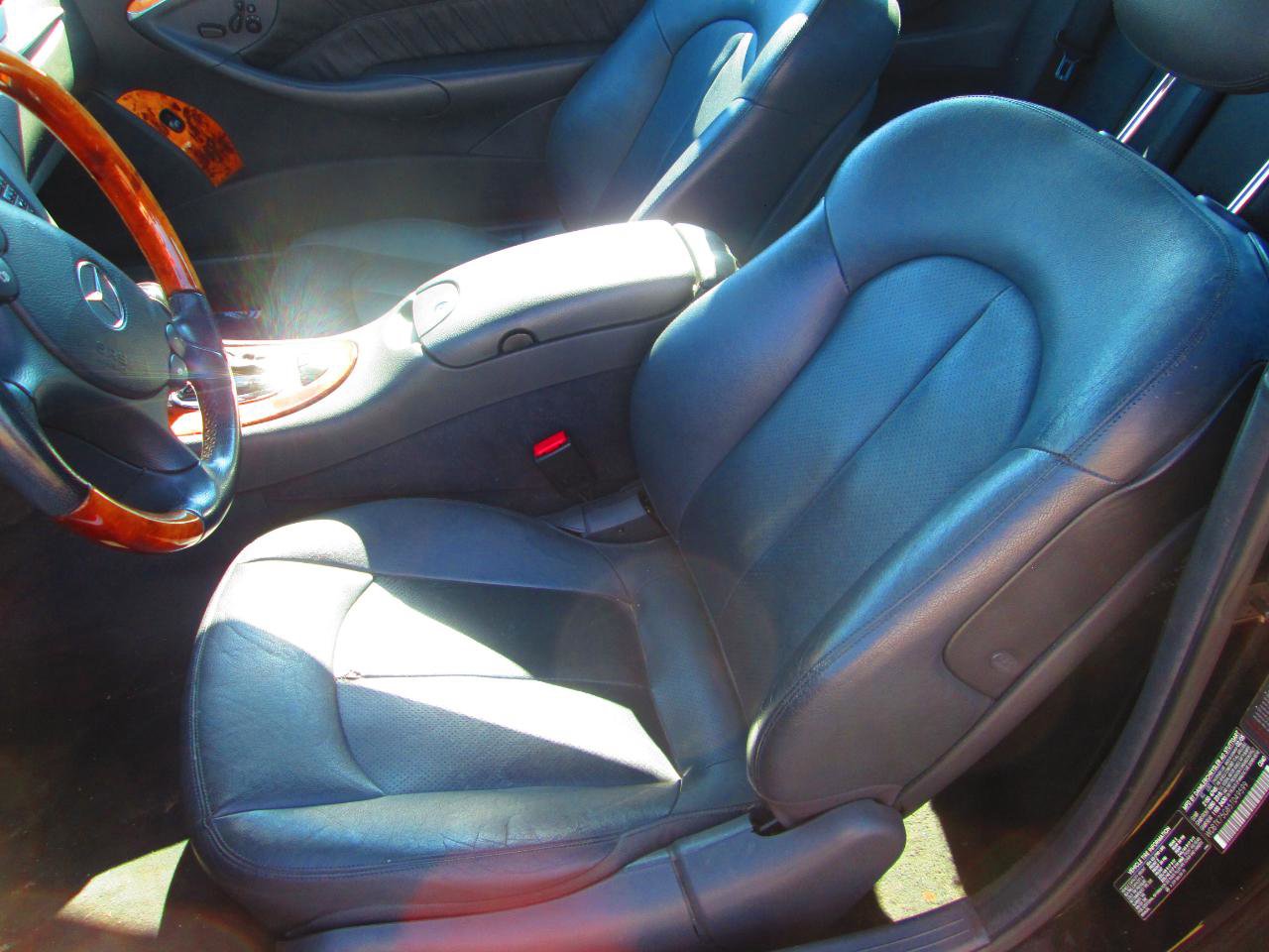 Used 2005 Mercedes-Benz CLK 500 Cabriolet image 11